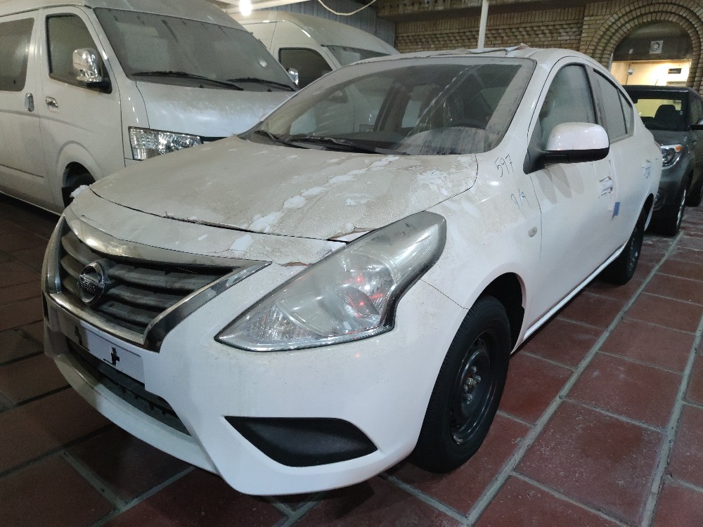 Nissan Sunny